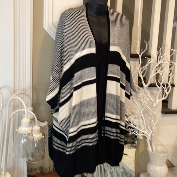 Divided Perfect Black & White Striped Poncho - Picture 9 of 9